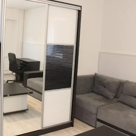 Holidays Host Splaiul Unirii Boekarest