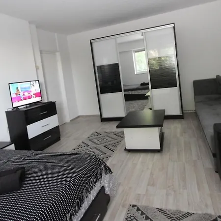 Holidays Host Splaiul Unirii