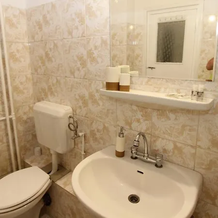 Holidays Host Splaiul Unirii