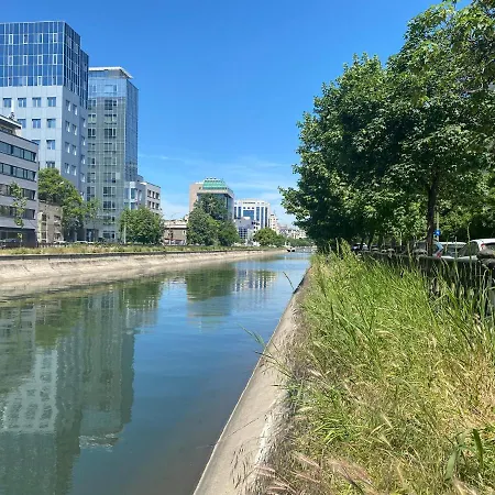 Holidays Host Splaiul Unirii Appartamento *